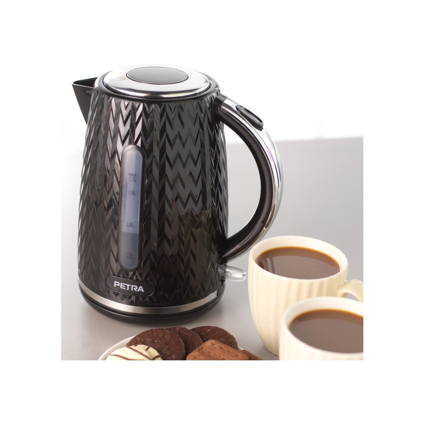 Petra PT3864BLKVDEEU10 Chevron Jug Kettle black