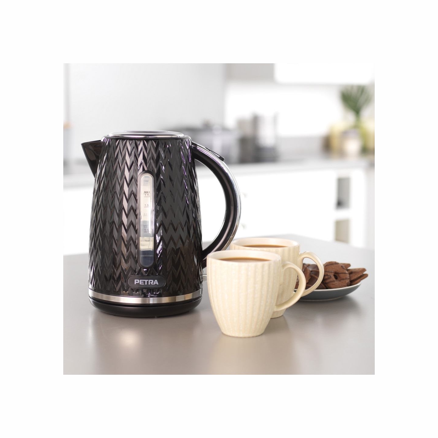 Petra PT3864BLKVDEEU10 Chevron Jug Kettle black