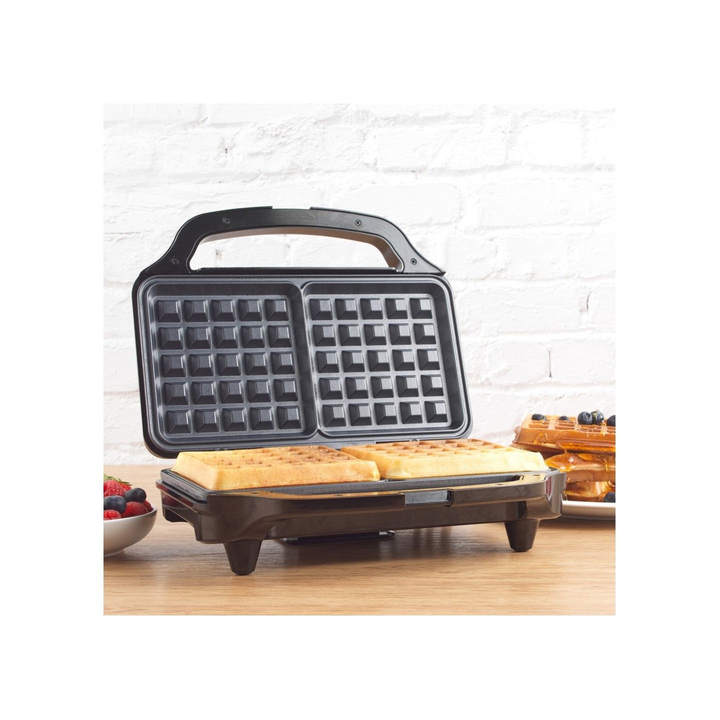 Petra PT2249TFVDE Deep Fill Waffle maker