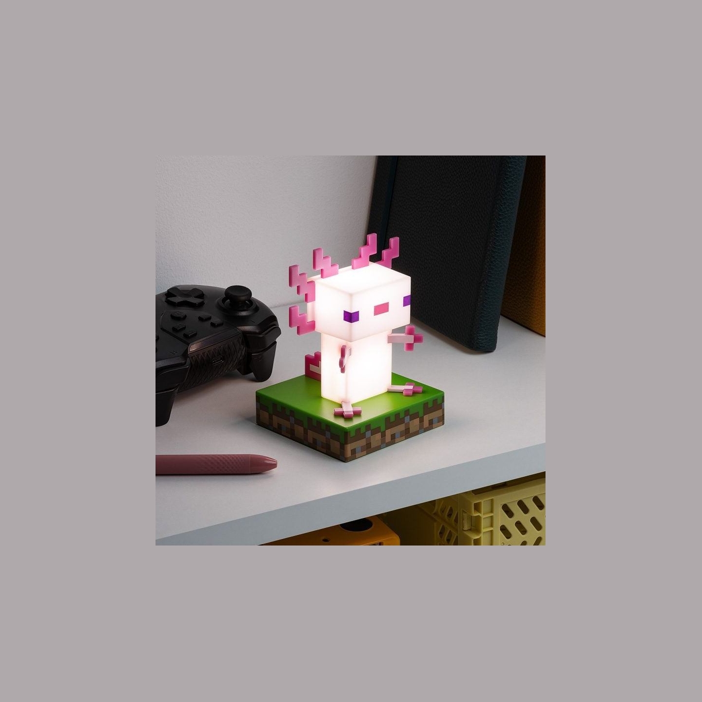 Paladone Minecraft Axolotl Icon Light