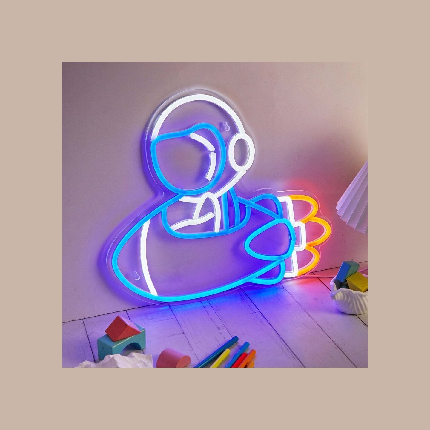 Manta SNL90MT Style Neon Lights ASTRONAUT ON RAKETA