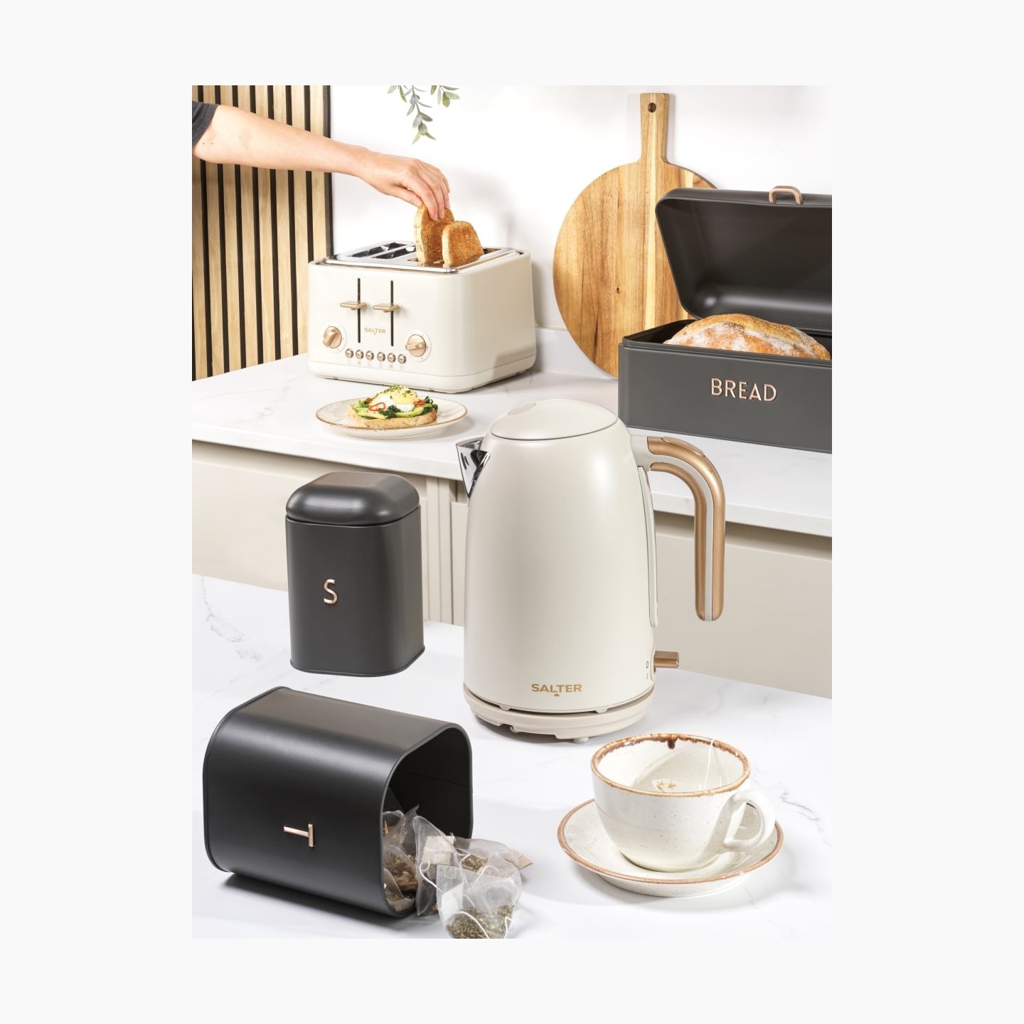 Salter EK6085OBVDE Pebble Rapid Boil Kettle