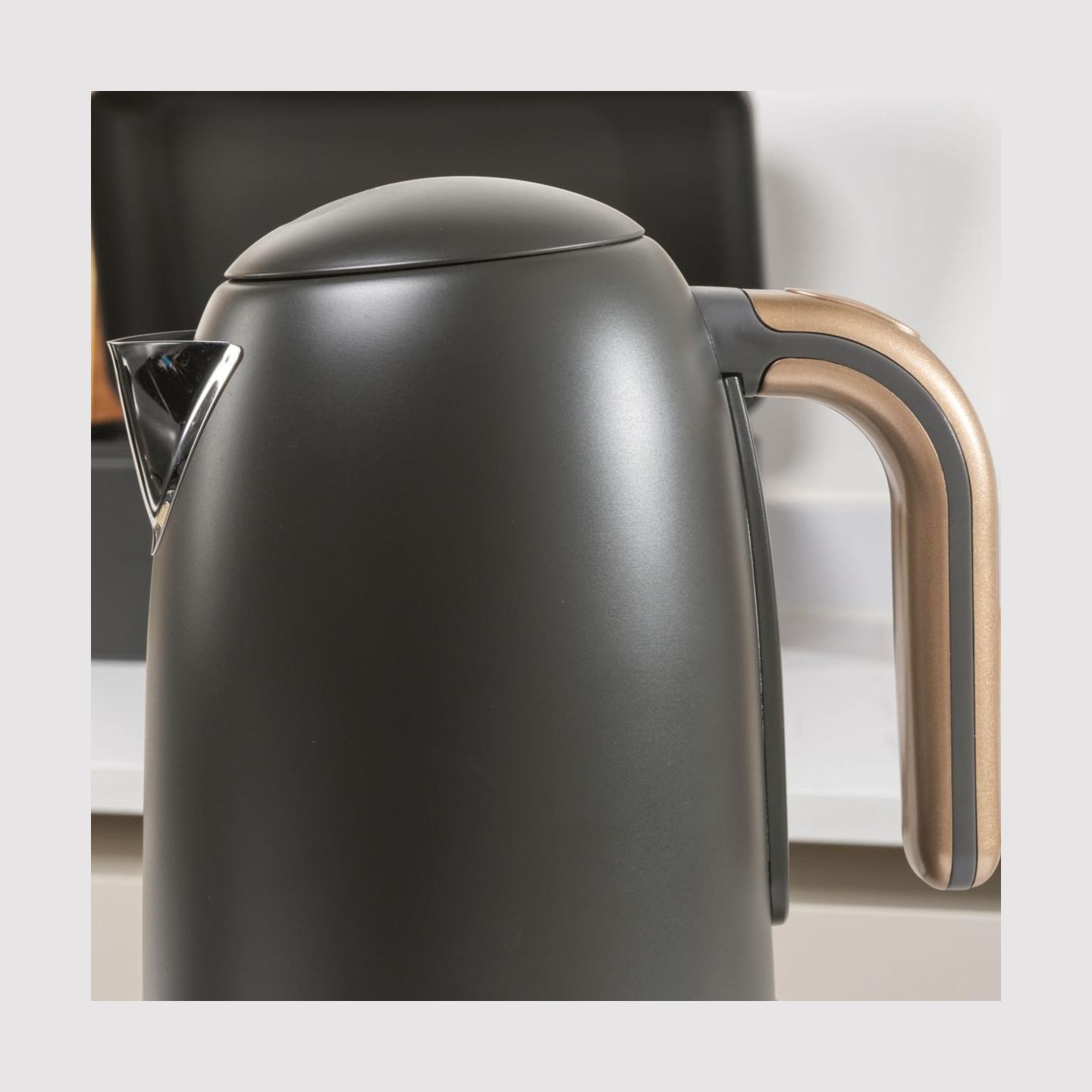 Salter EK6085CBVDE Pebble Rapid Boil Kettle