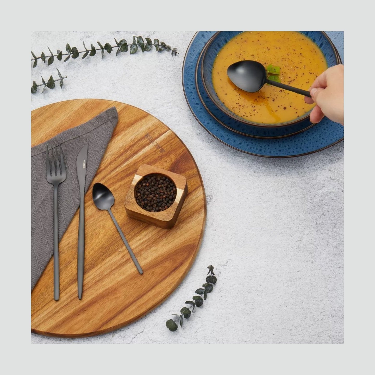 Salter BW12422EU7 16-Piece Cutlery Set