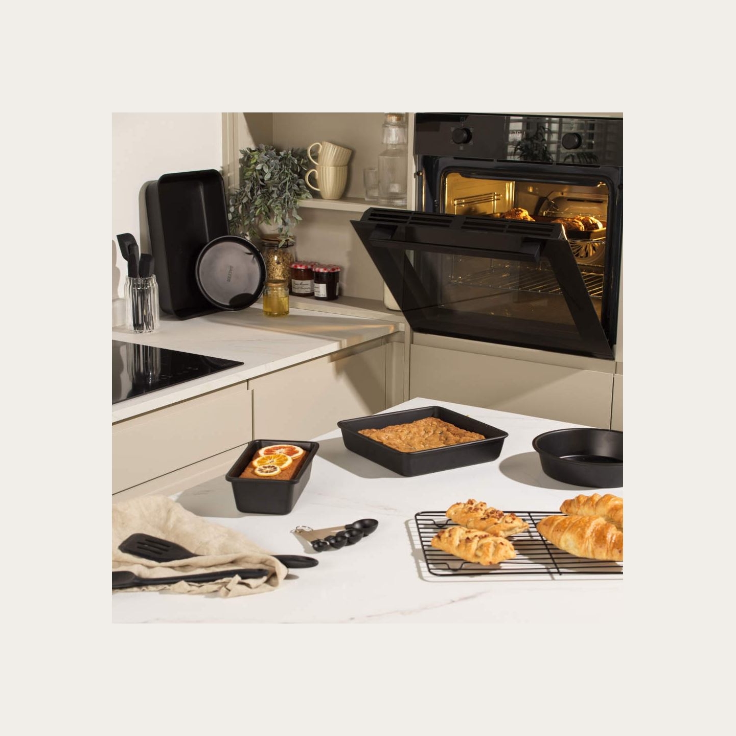 Salter BW12561EU7 Bakes 36cm Roasting Tin