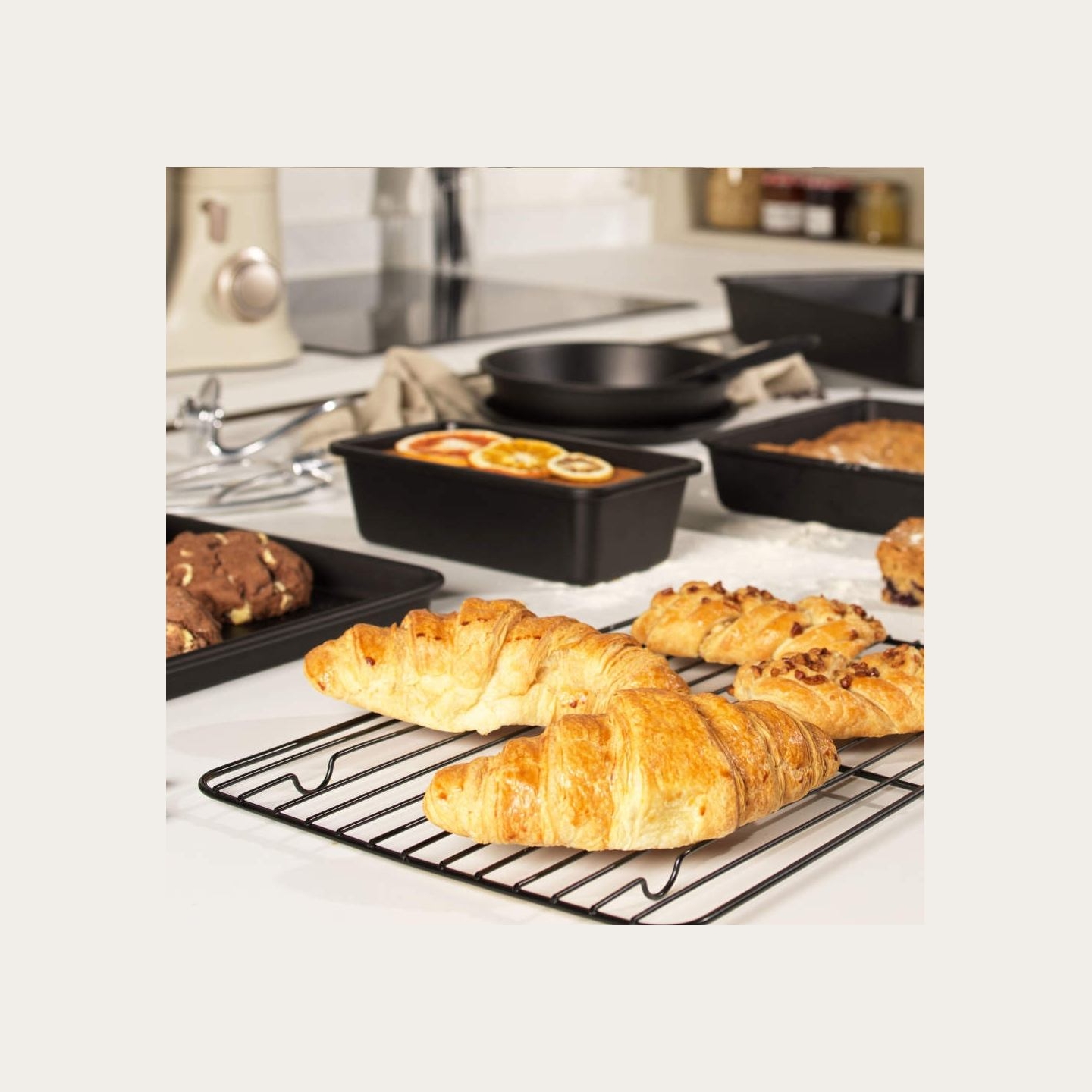 Salter BW125521EU7 Bakes 27cm Loaf Pan
