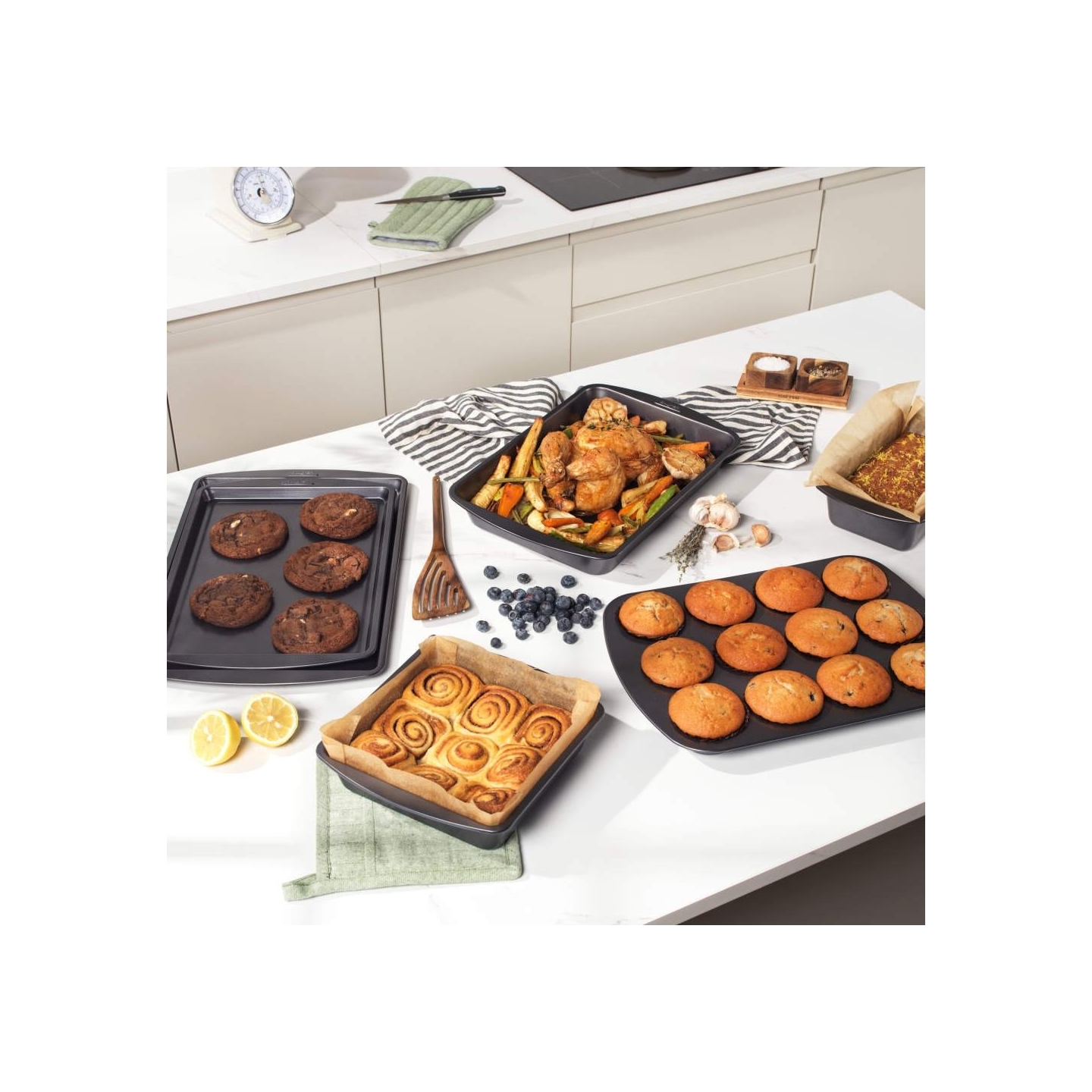 Salter BW14177  100% Recycled Carbon Steel Loaf Tin