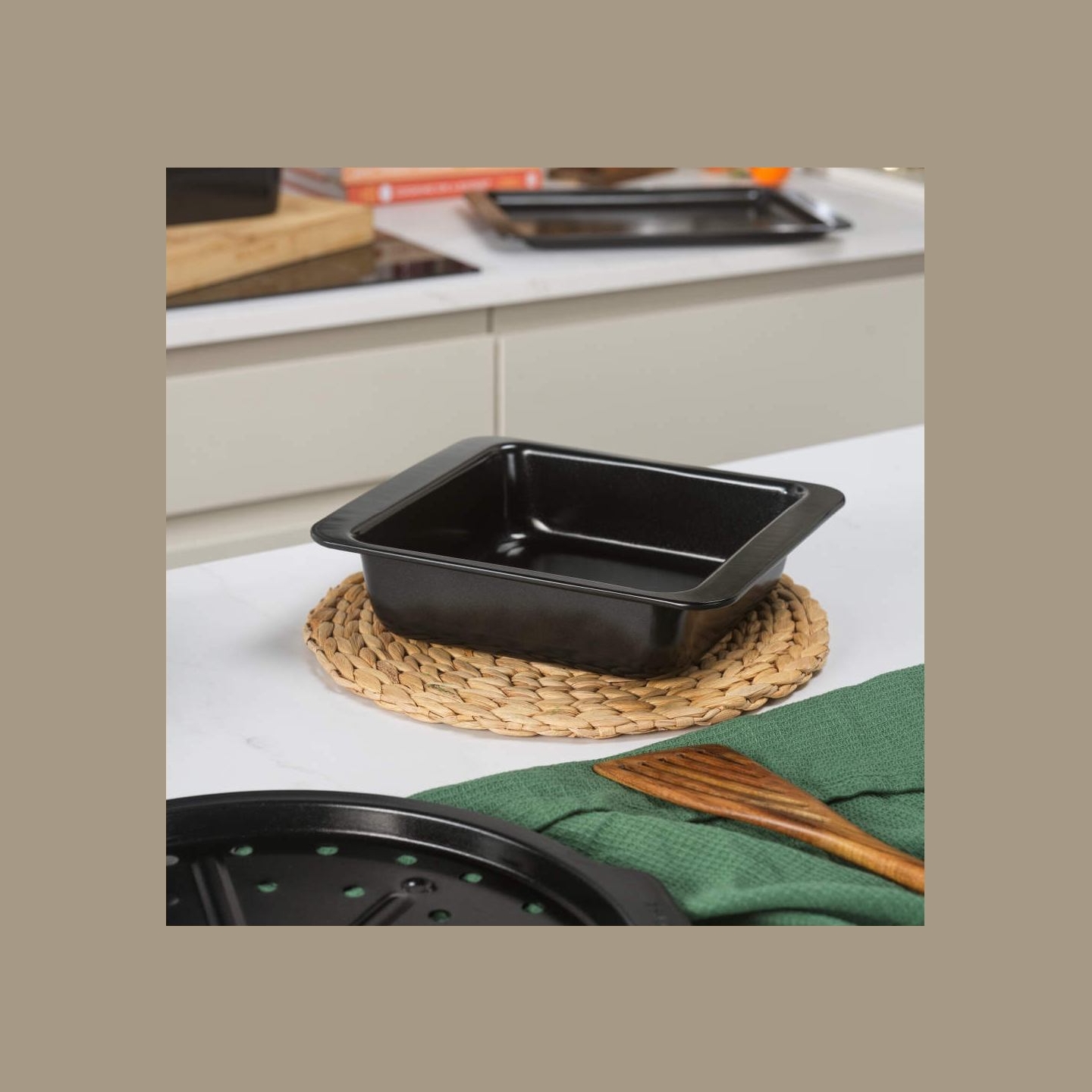 Salter BW14530  Expert Square Pan