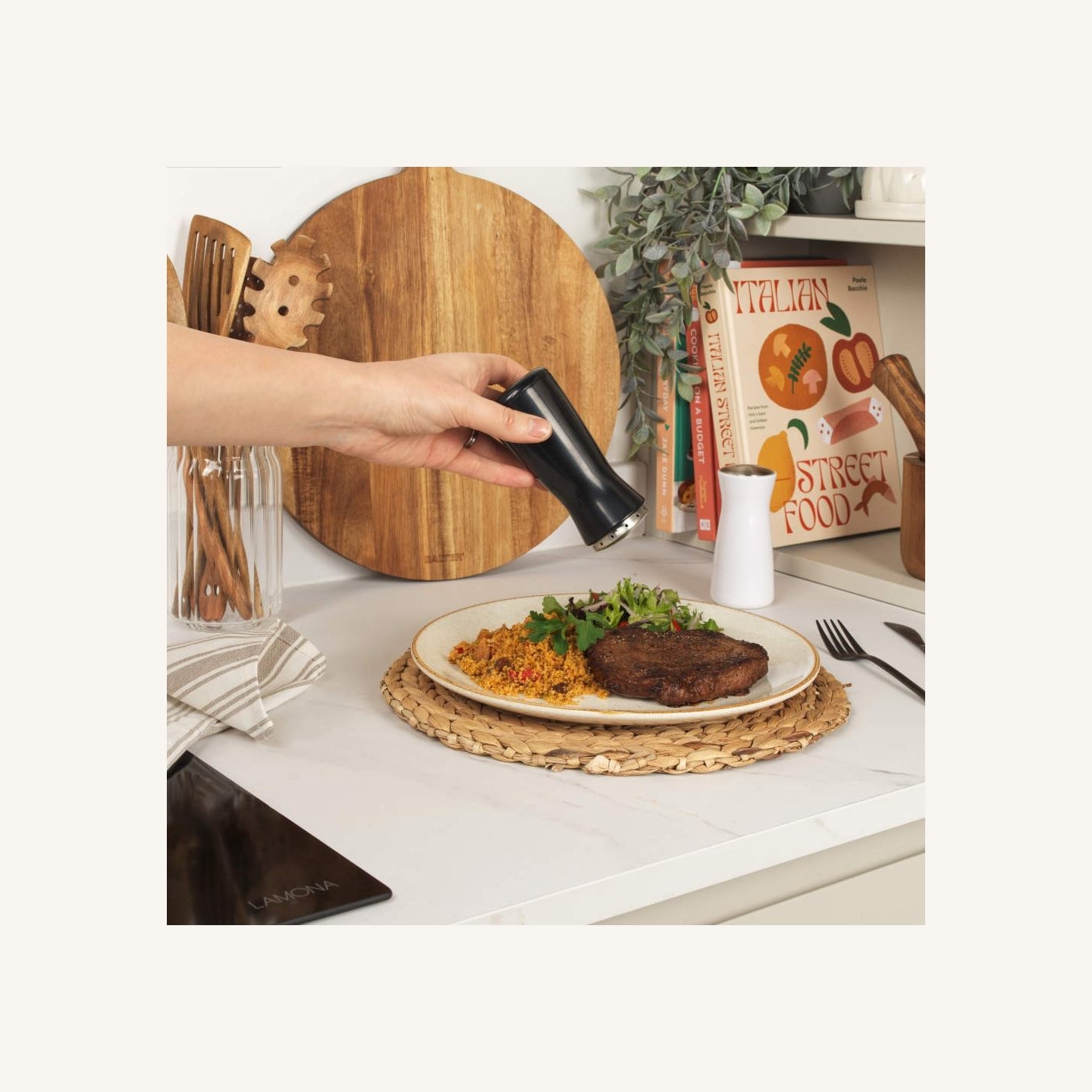 Salter BW129471EU7 Gravity Salt & Pepper Shaker Set