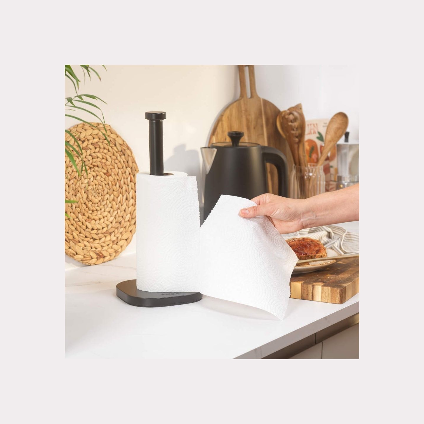 Salter BW14445 Kuro Kitchen Roll Holder, Black