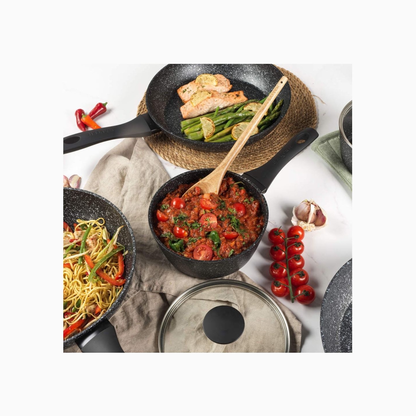 Salter BW05751S2EU7 Megastone 3-Piece Saucepan Set