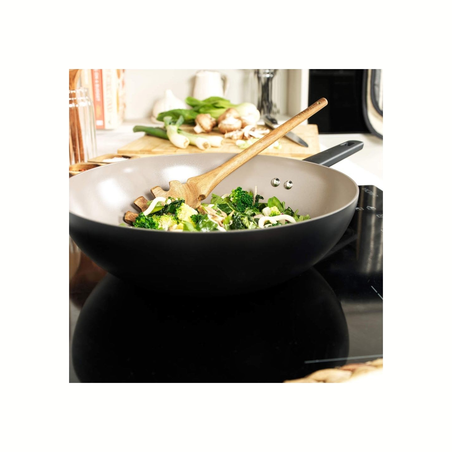 Salter BW12882EU7 Ceramic 28cm Stir Fry Pan