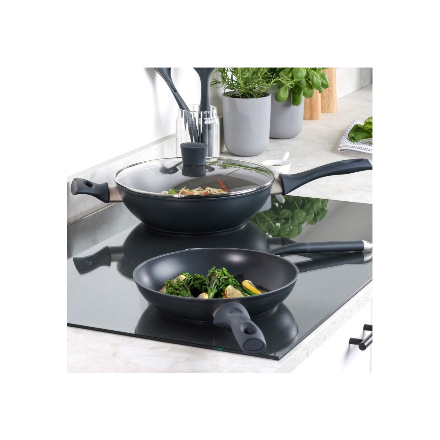 Salter BW12258EU7 Marino 24cm Frying Pan