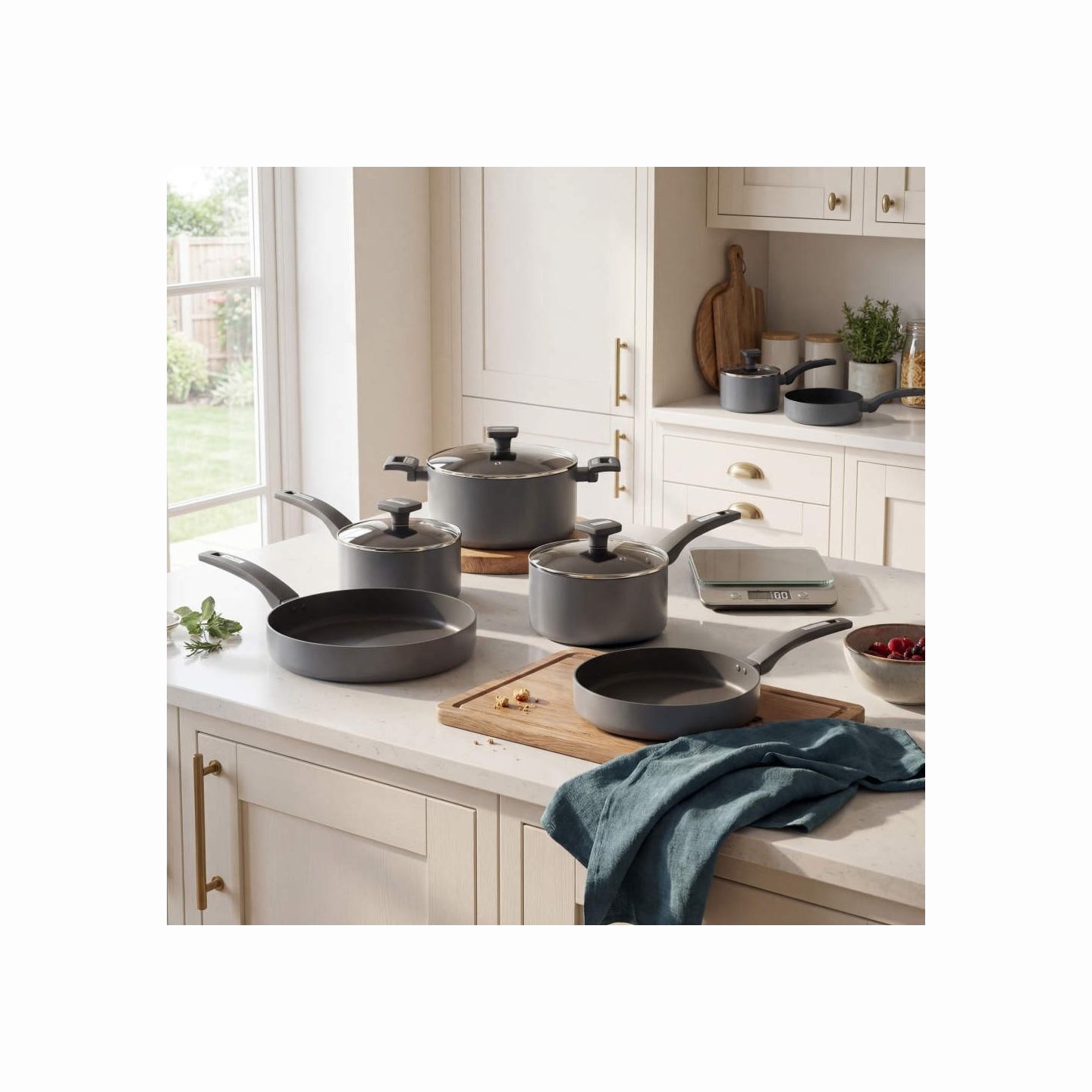 Salter BW14720 Alto 20cm Saucepan