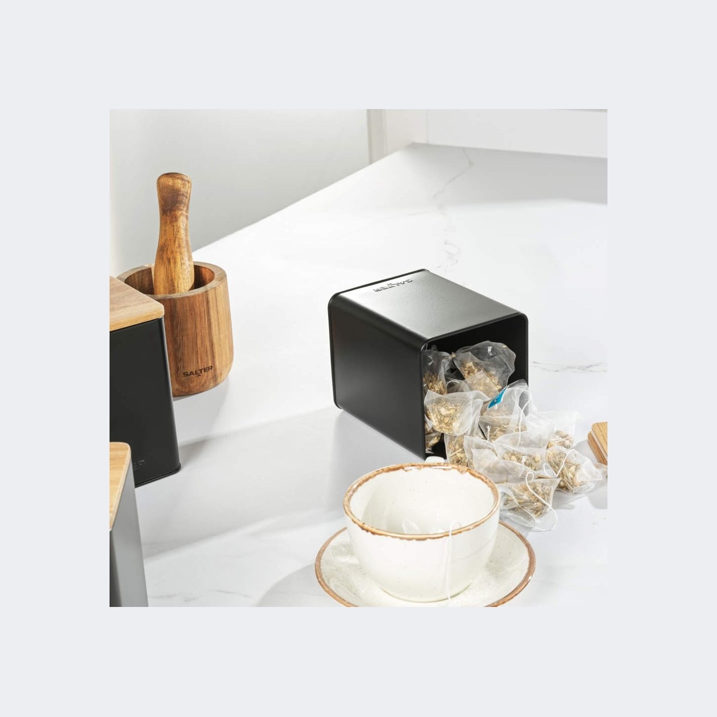 Salter BW12898EU7 Toronto 3-Piece Canister Set Black