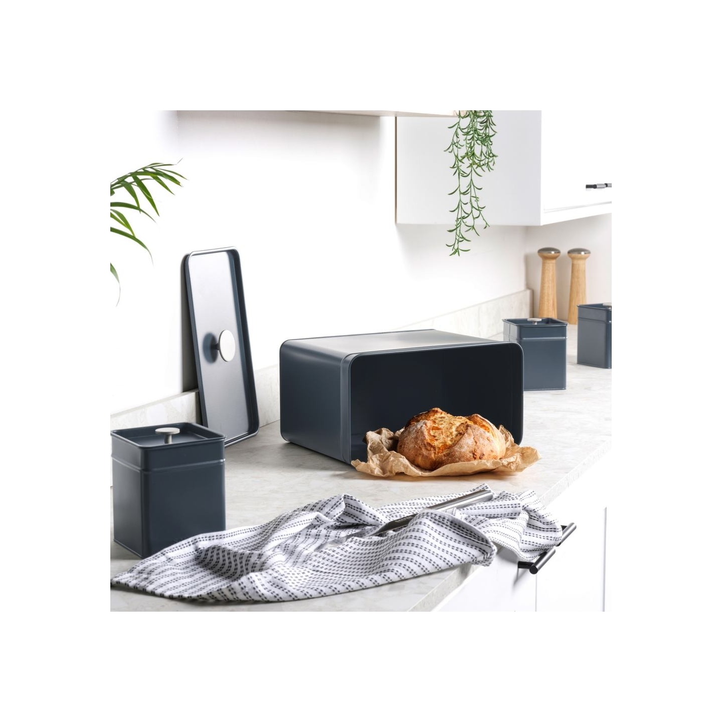 Salter BW124601EU7 Marino Bread Bin