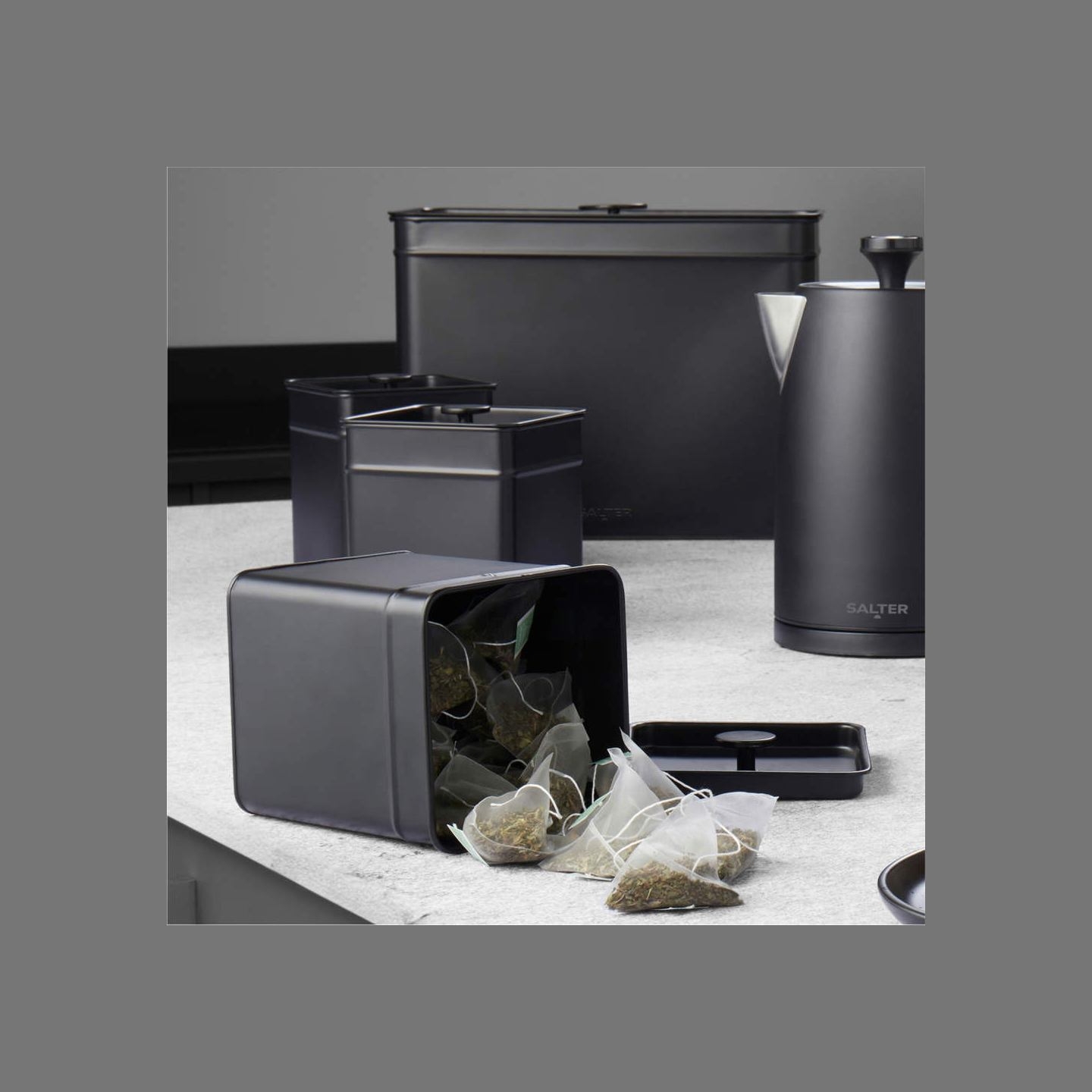 Salter BW124571EU7 Kuro 3-Piece Canister Set