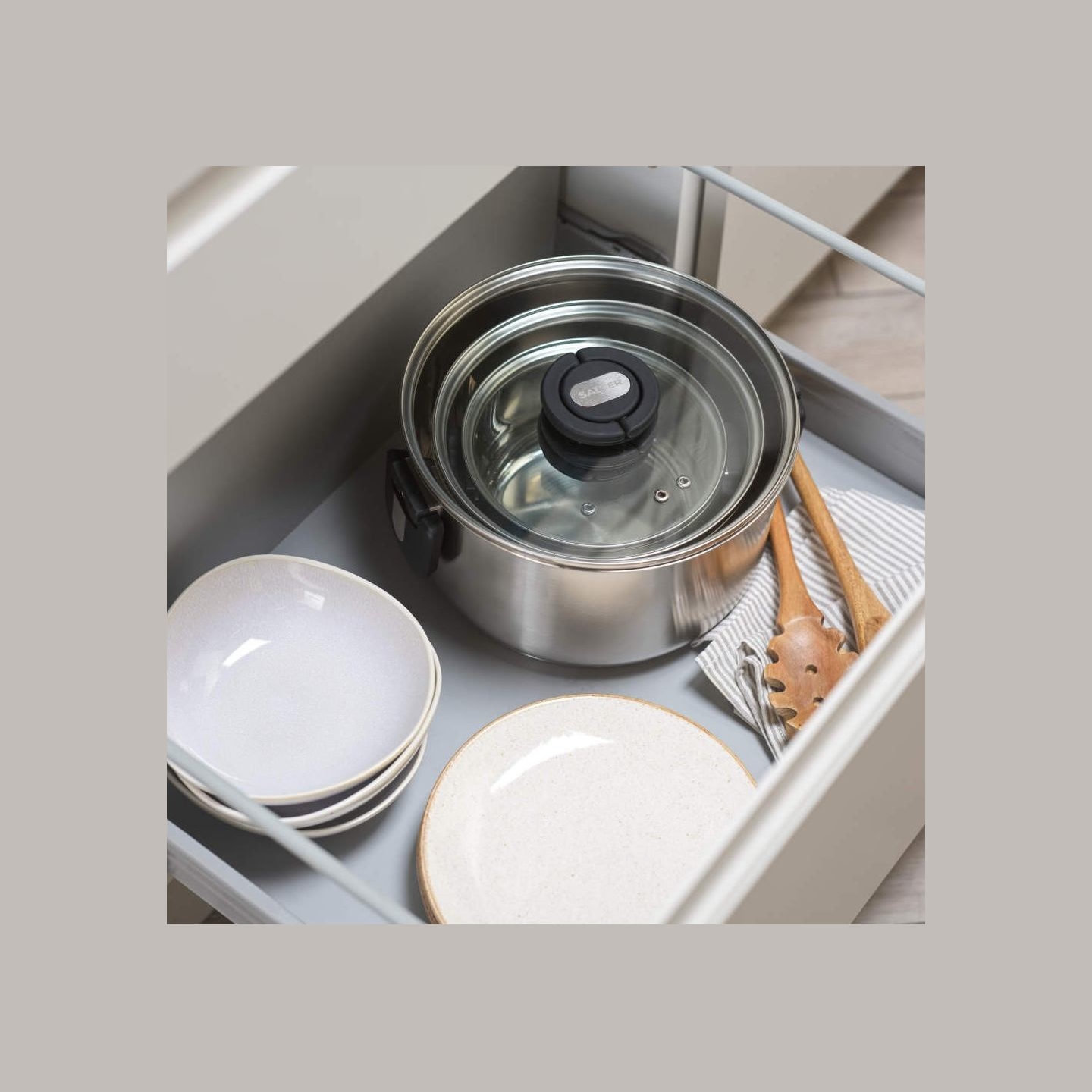 Salter BW14354 Stack-In Stainless Steel 3 Piece (16/22/24 cm) Stockpot Set