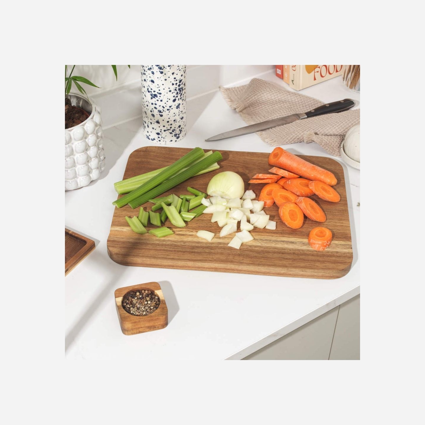 Salter BW14194 Acacia Carving Board