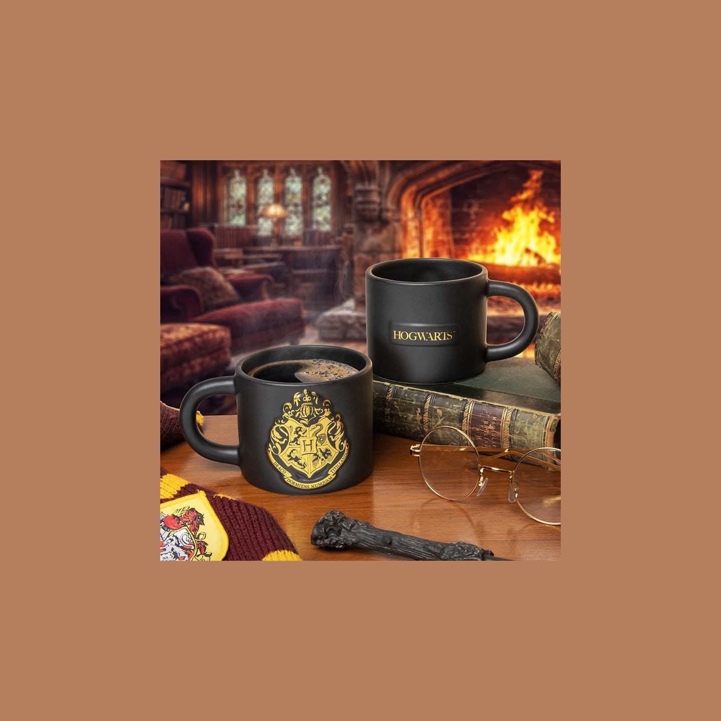 Paladone Harry Potter Hogwarts Crest Embossed Mug