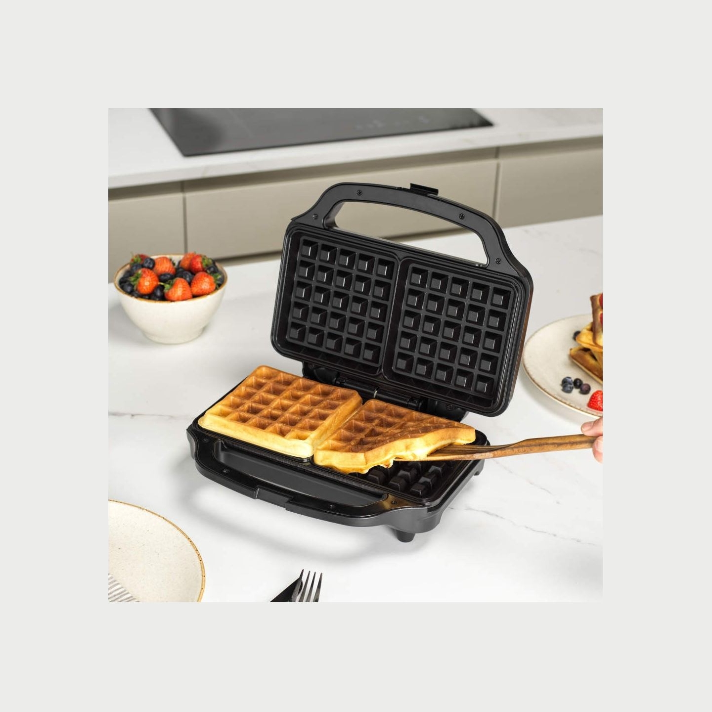 Salter EK2249TFVDE Deep Fill Waffle Maker