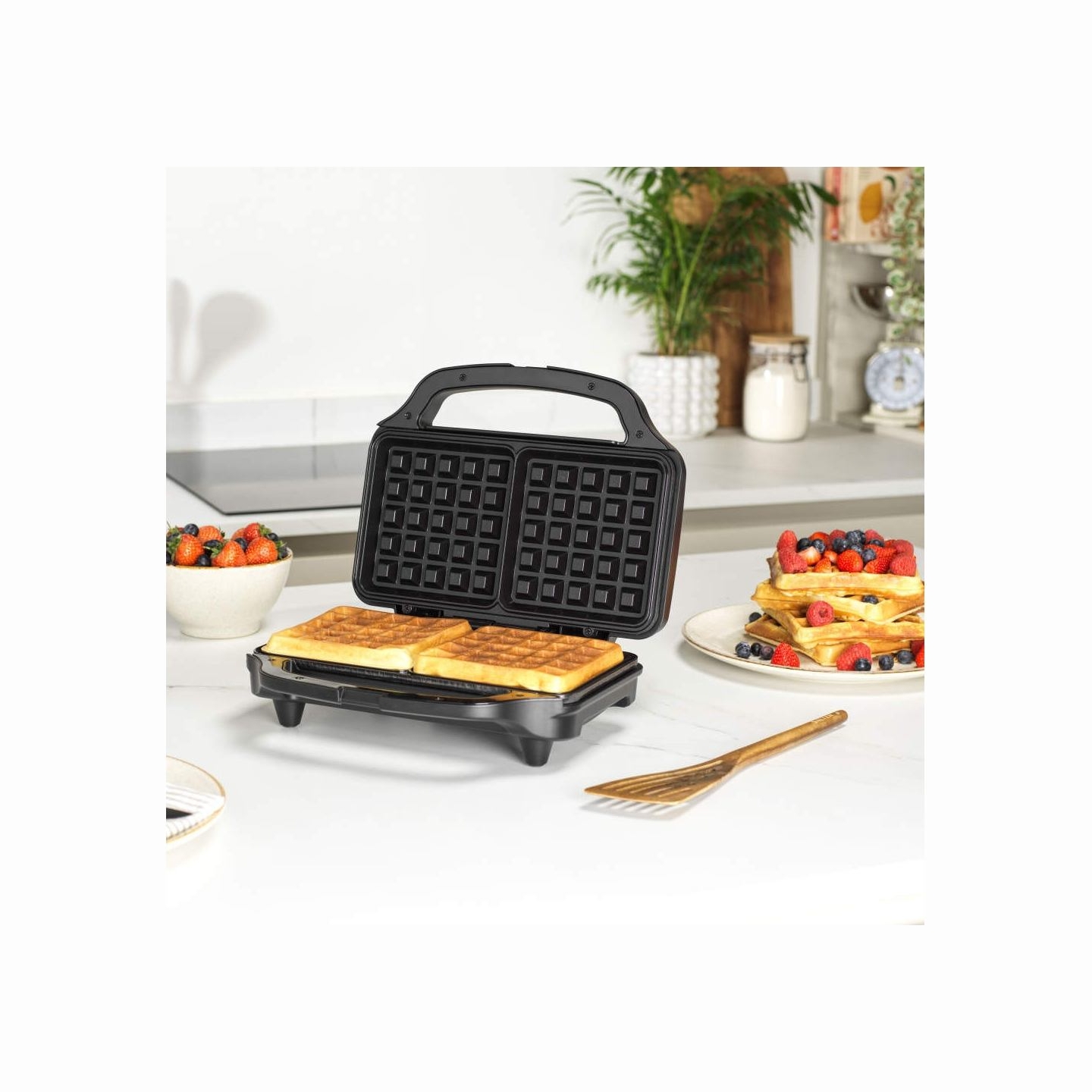 Salter EK2249TFVDE Deep Fill Waffle Maker