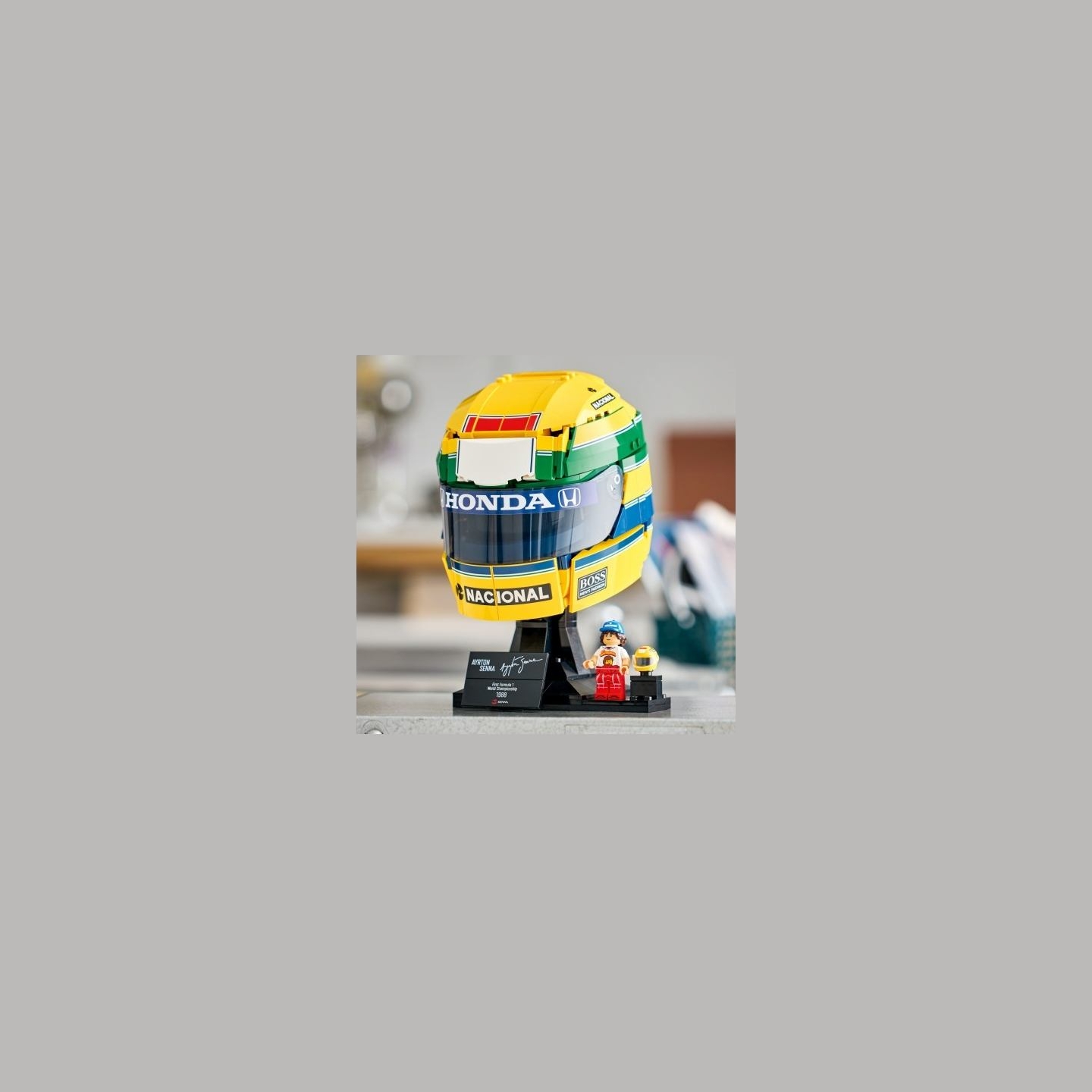 Lego Bricks Editions 43024 Ayrton Senna Helmet