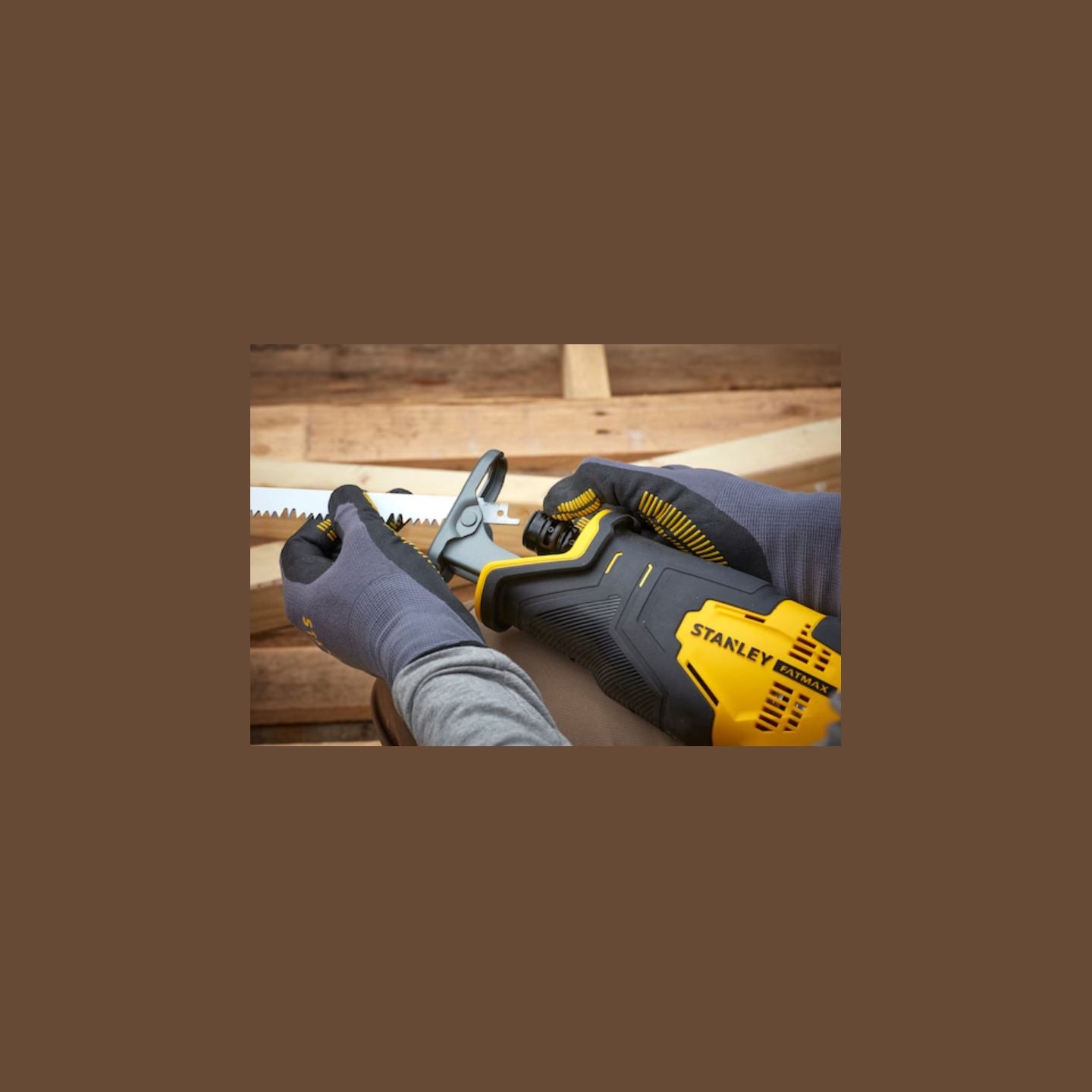 Stanley | 18V V20 Reciprocating Saw - 2 x 2.0Ah Kitbox | SFMCS300D2K-QW | 18 V