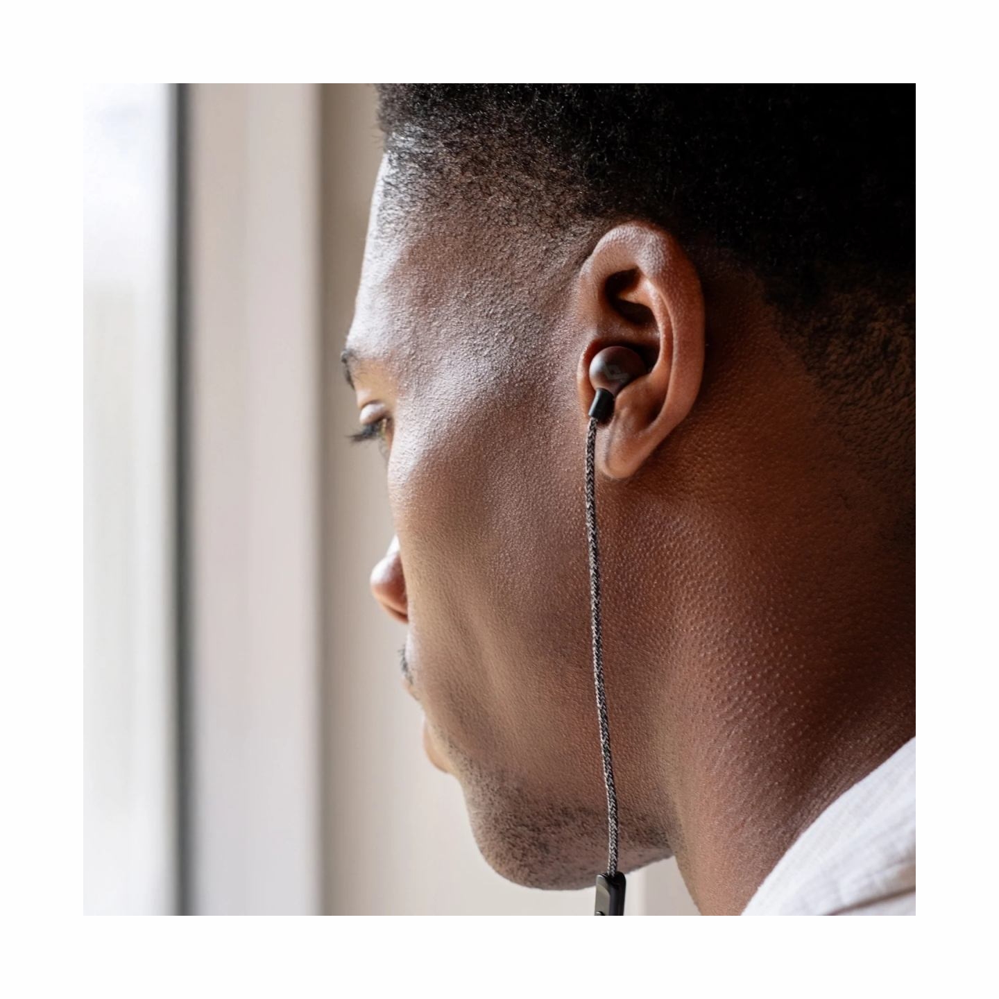 Marley Wired Earbuds | Smile Jamaica | Built-in microphone | USB Type-C | Signature Black
