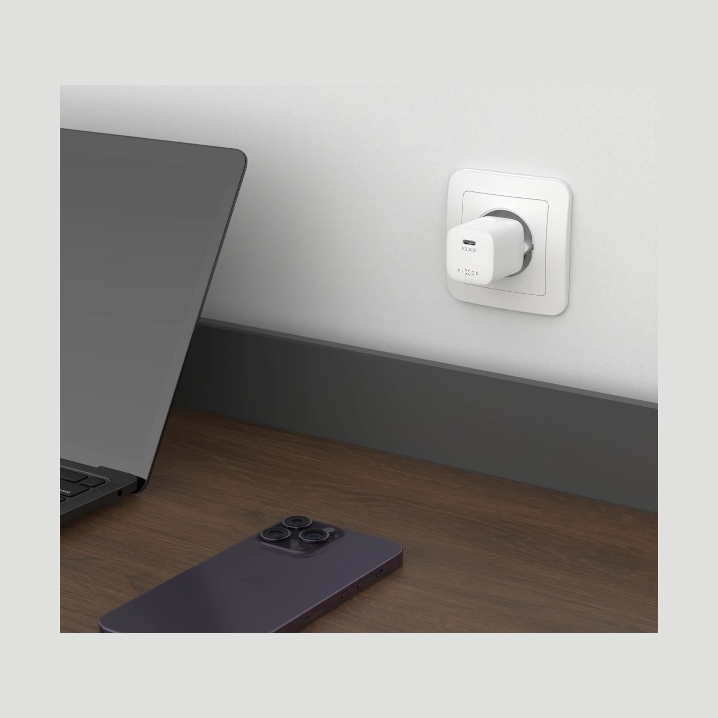 Fixed Mini USB-C GaN Charger 30W