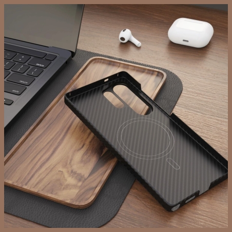 Fixed Back cover | Apple | iPhone 17 | Aramid fibers | Black | MagVelar with MagSafe