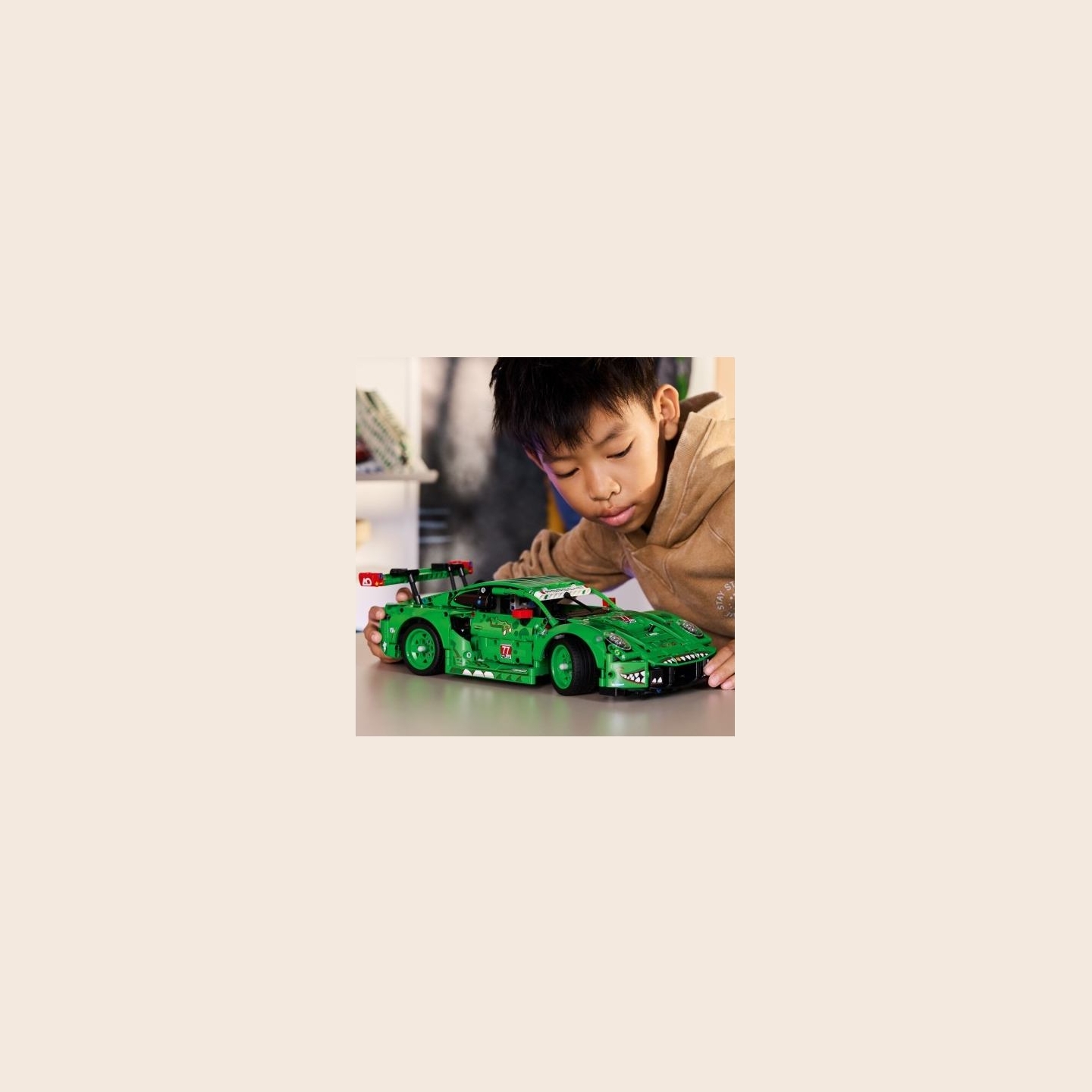 Lego Blocks Technic 42224 Porsche 911 GT3 R REXY A O Racing Car