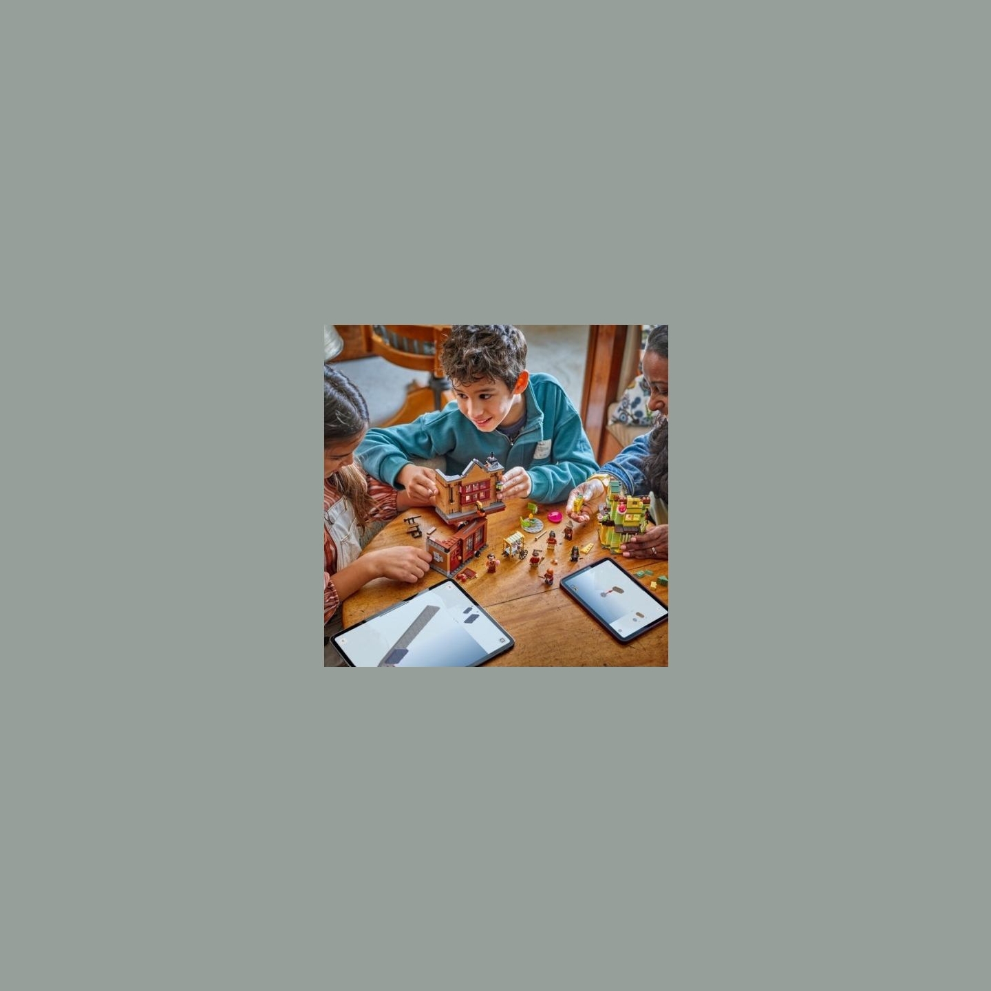 Lego Klocki Harry Potter 76452 Markowy sprzęt do quidditcha i lodziarnia