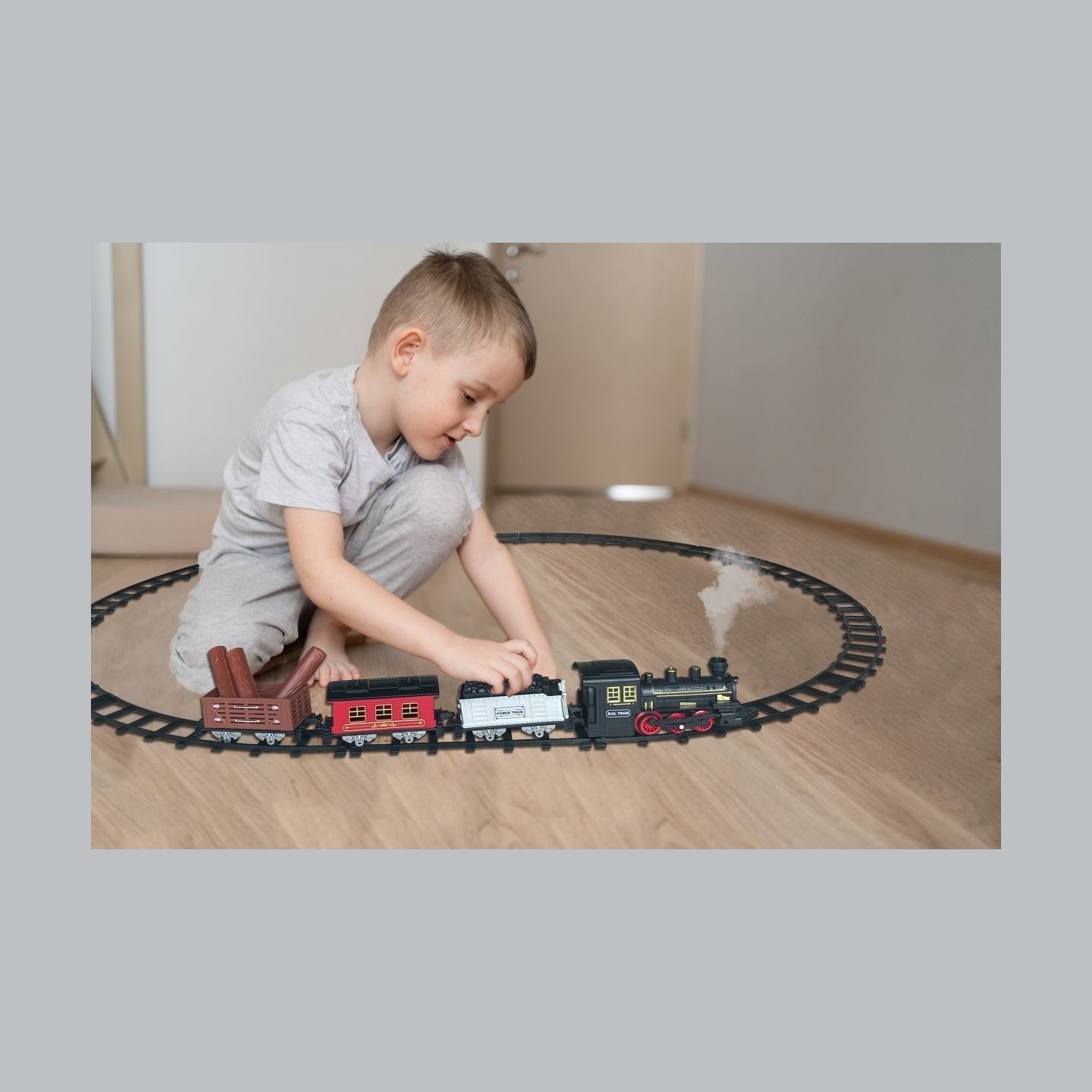 Koala Games G2599 Steam Cargo Train
