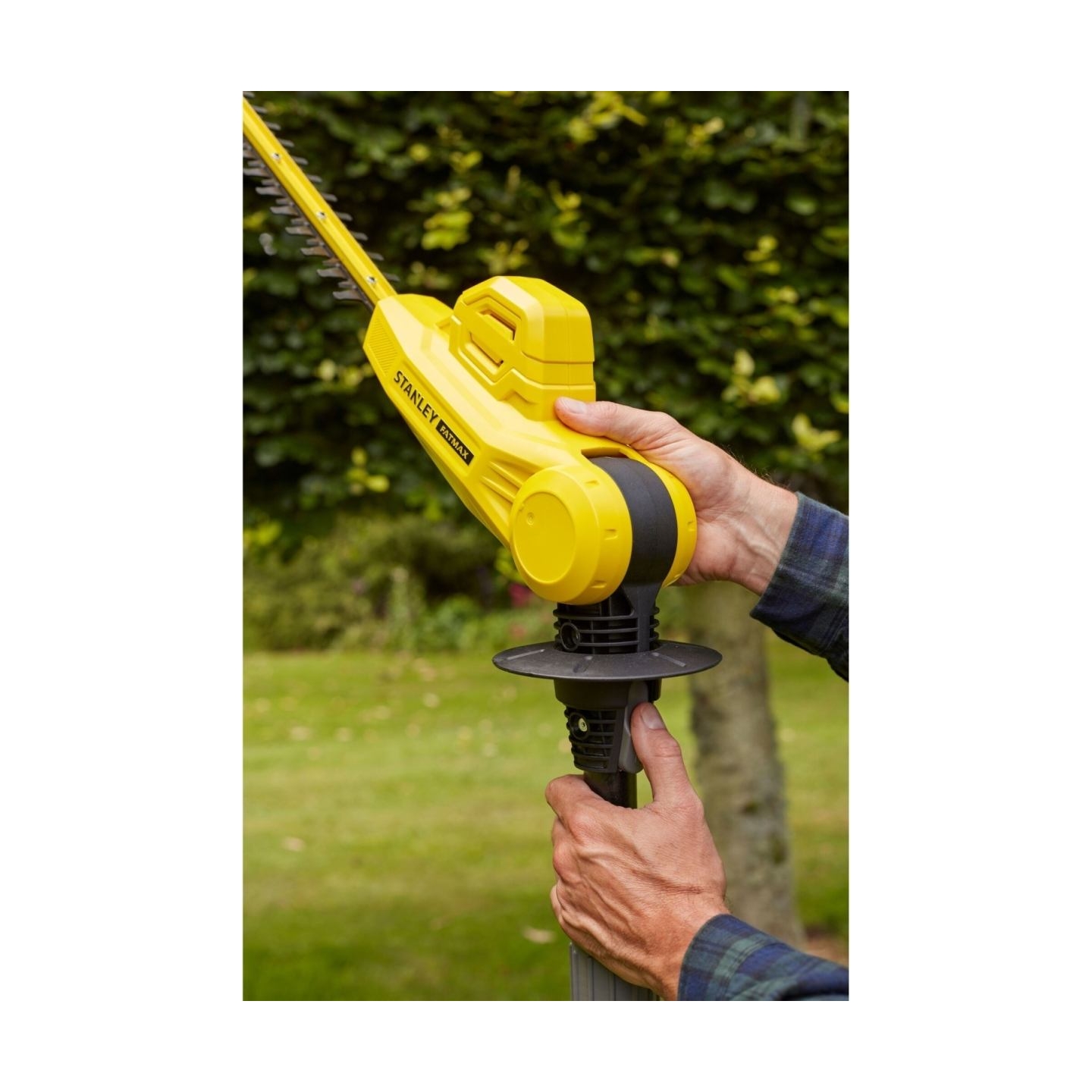 Stanley Telescopic hedge trimmer SFMCPH845B-XJ (without battery and charger)