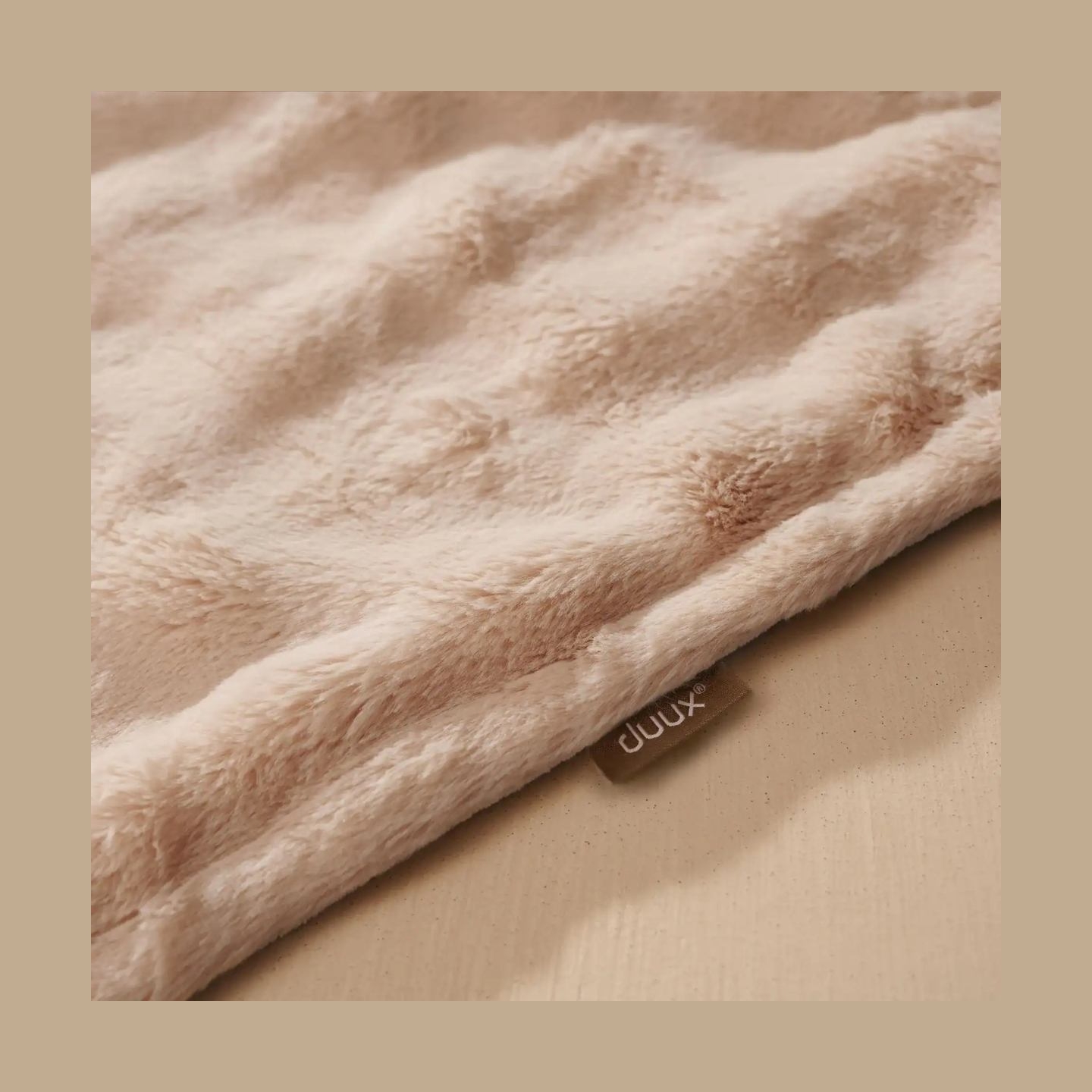 Duux Yentl Heated Overblanket, 200 x 200 cm | DXOB12 | Number of heating levels 9 | Number of persons 1 | Washable | Remote cont