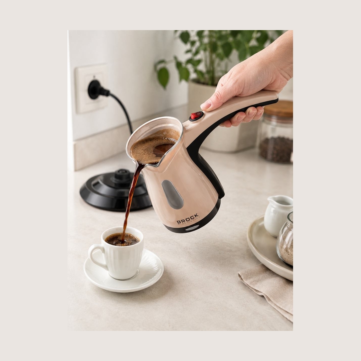 Brock ECP 106 Turkish Coffee Maker 0,5L 500W, Cream/Black