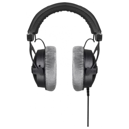 Beyerdynamic | Studio headphones | DT 770 PRO | Wired | On-Ear | Black