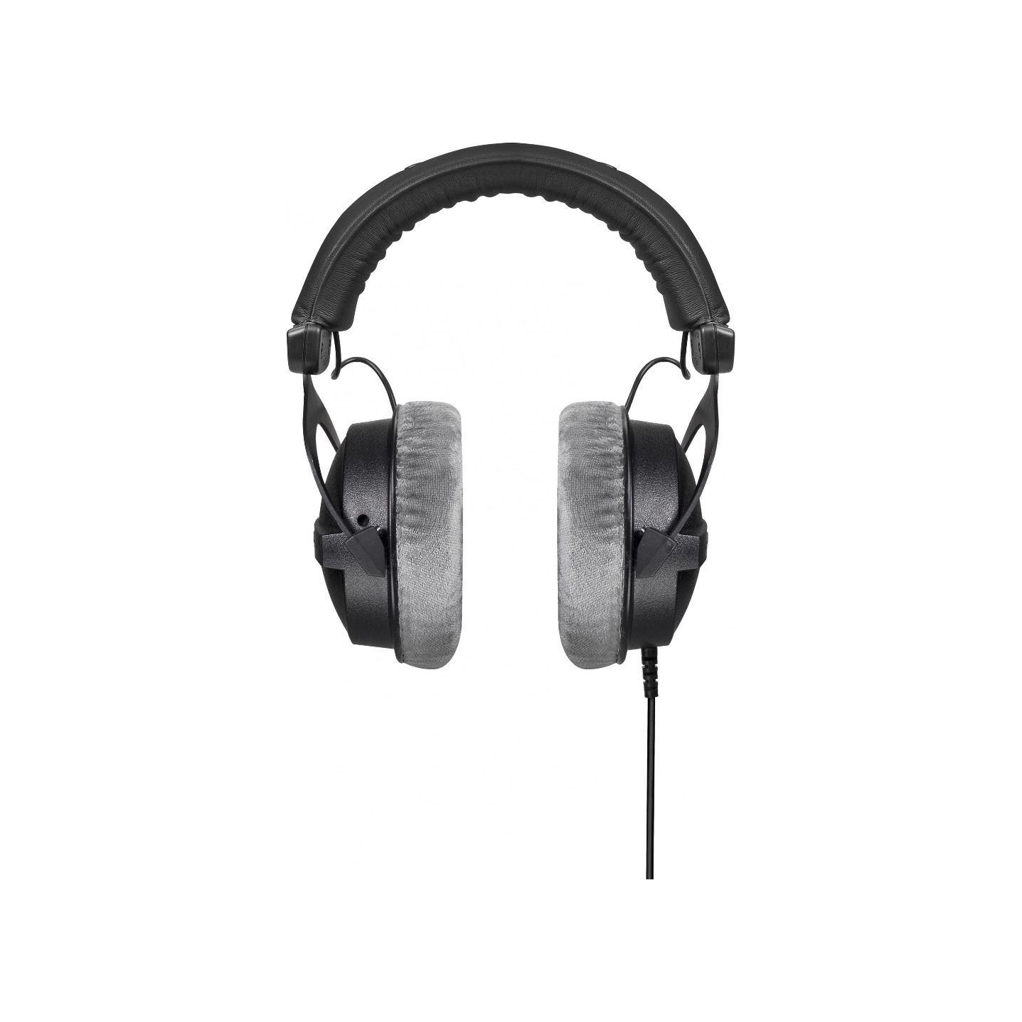 Beyerdynamic | Studio headphones | DT 770 PRO | Wired | On-Ear | Black