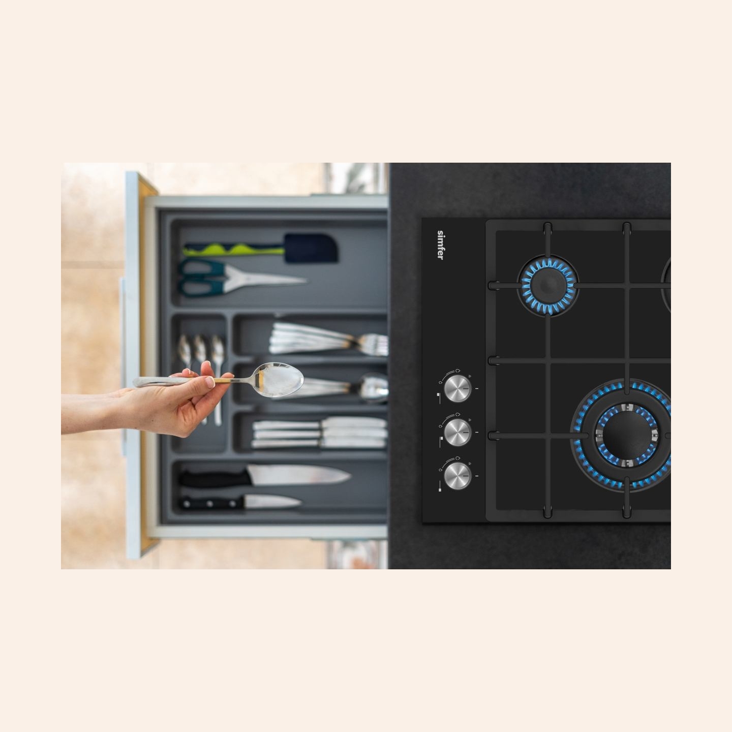 Simfer | Hob | H4.305.HGSSP | Gas on glass | Number of burners/cooking zones 3 | Rotary knobs | Black