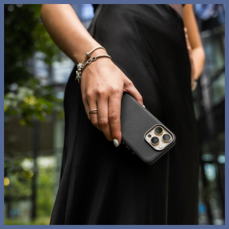 Fixed MagLeather | Back cover | Apple | iPhone 17 | Leather | Black