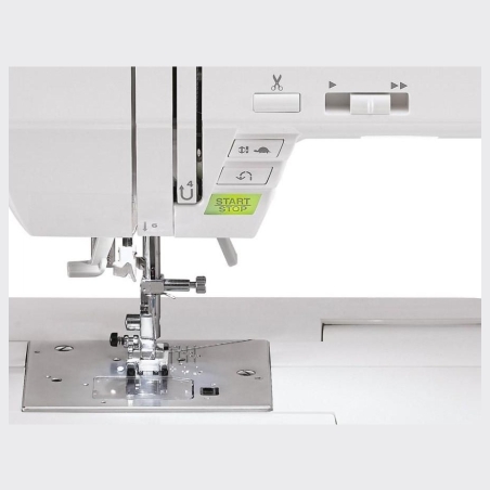 Singer | Sewing Machine | Quantum Stylist™ 9960 | Number of stitches 600 | Number of buttonholes 13 | White