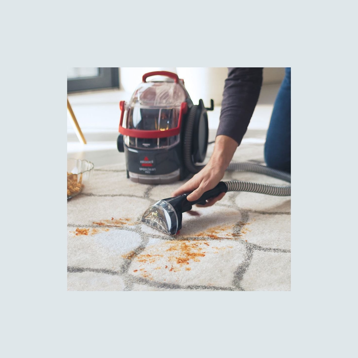 Bissell | Spot Cleaner | SpotClean Pro | Corded operating | Washing function | 750 W | Red/Titanium | 24 month(s)