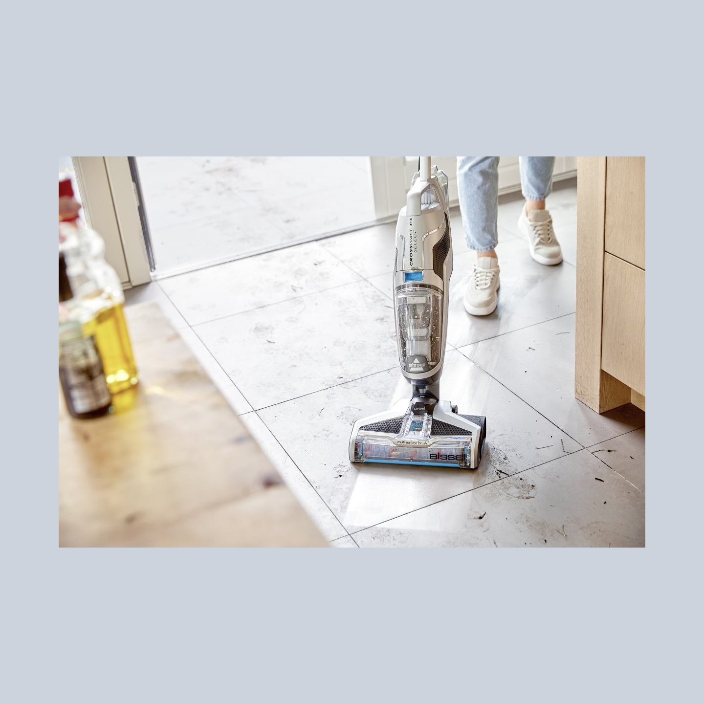 Bissell | Vacuum Cleaner | CrossWave C3 Select | Corded operating | Handstick | Washing function | 560 W | Black/Titanium/Blue |