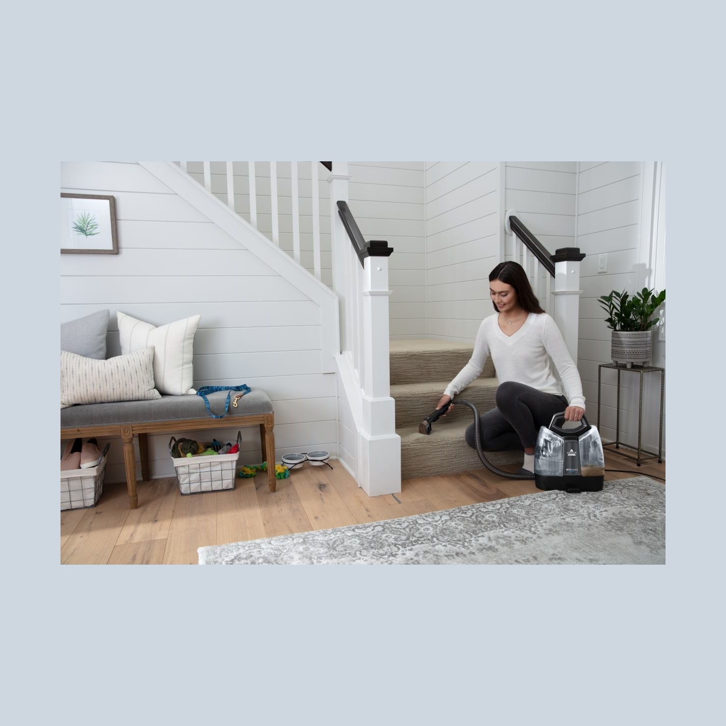 Bissell | SpotClean Plus Cleaner | 3724N | Corded operating | 330 W | Black/Titanium | 24 month(s)