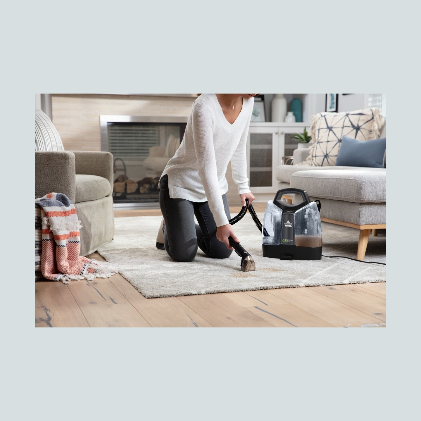 Bissell | SpotClean Pet Plus Cleaner | 37241 | Corded operating | 330 W | Black/Titanium | 24 month(s)