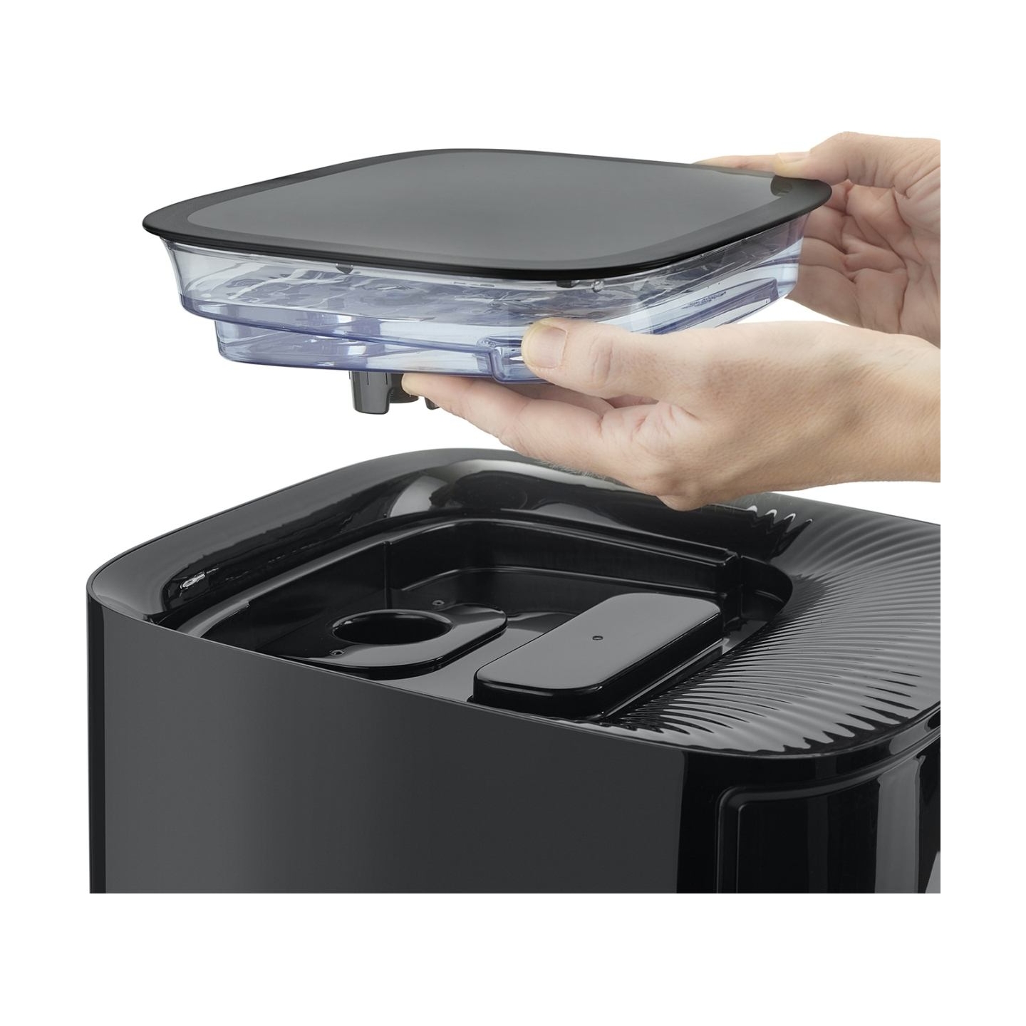 Caso | Air Fryer with Steam Function | Steam and AirFry 700 | Power 1700 W | Capacity 7 L | Black