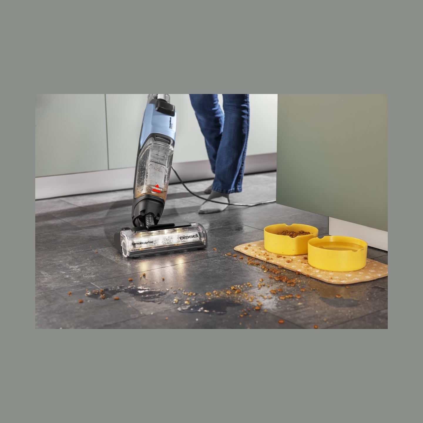 Bissell Vacuum Cleaner | CrossWave EdgeFind Select All-in-one Multi-surface | Corded operating | Washing function | 290-340 W | 