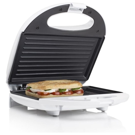 Tristar | Sandwich maker | SA-3050 | 750 W | Number of plates 1 | Number of pastry 2 | White
