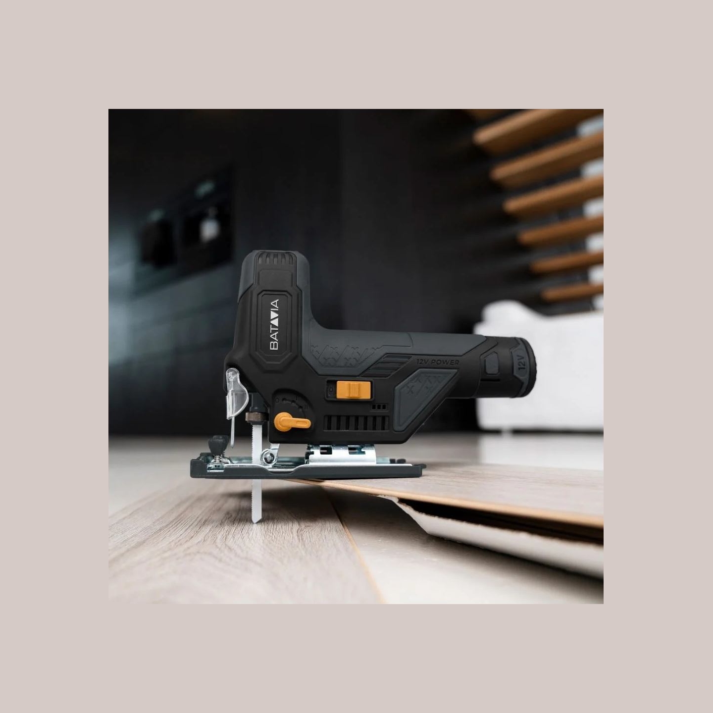 Batavia B.v. | 12V Cordless Jigsaw - Fixxpack 2.0 Set (incl. 2.0Ah battery & USB-C charging cable)